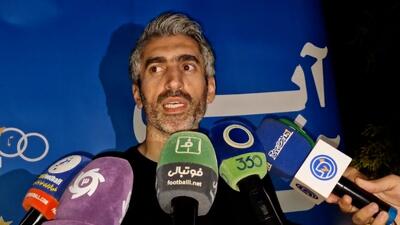 مجتبی جباری: آقایان پیشکسوت واقعا جاهایی که متوجه نیستید باید دهانتان را ببندید