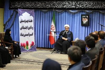 جنگ‌های عالم ناشی از غرور و تکبر است