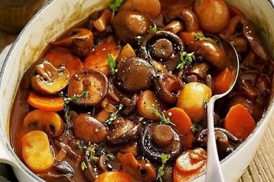 طرز تهیه خورشت بادمجان با قارچ به روش ساده