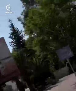 لحظه فرار زن خبرنگار سوری از بمباران دمشق