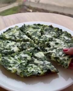 طرز تهیه کوکوی اسفناج خوش‌ رنگ و خوش‌ طعم / فیلم