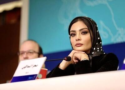 مدل مانتو عجیب و غریب صحرا اسداللهی در اکران خصوصی یک فیلم + عکس جدید