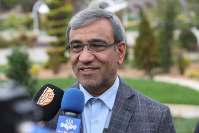 استاندار خراسان رضوی: خروجی همه فعالیت‌های شهرداری‌ها و دهیاری‌ها باید فعالیت اقتصادی با درآمد پایدار باشد