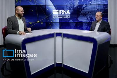 کارمندان دولت هر روز  چند ساعت کار مفید انجام می دهند ؟