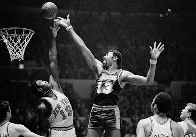 تک‌نفره‌های تاریخی در NBA/ چه کسی به رکورد افسانه‌ای چمبرلین نزدیک‌تر شد؟ - تسنیم