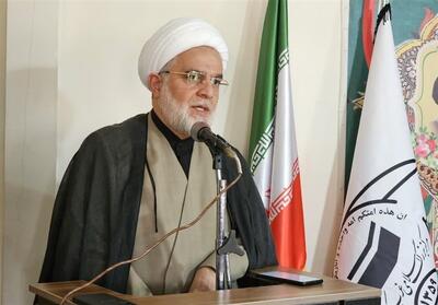 علمای کردستان محور هدایت و بیداری/نسل جوان نیازمند روشنگری هستند - تسنیم