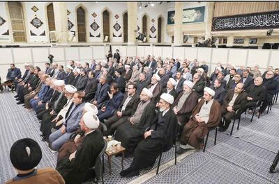 در دیپلماسی و میدان با دست پُر وارد خواهیم شد