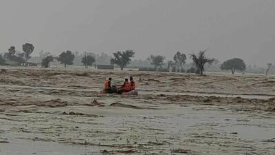 سیل در پاکستان با حداقل ۶۳ کشته و ۲۹۰ زخمی