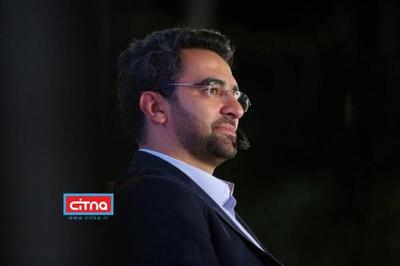 آذری جهرمی: بدون انتشار متن مصوبه نمی‌توان درباره «اینترنت طبقاتی» قضاوت کرد
