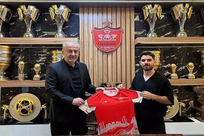 قرارداد محمد عمری با پرسپولیس تمدید شد