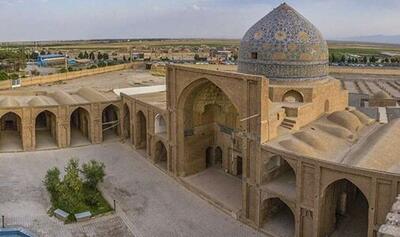 نقش ساوه روی تمبر گینه