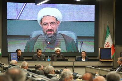 امام جمعه همدان: موسسه های خیریه برای کمک به نیازمندان هم افزایی داشته باشند