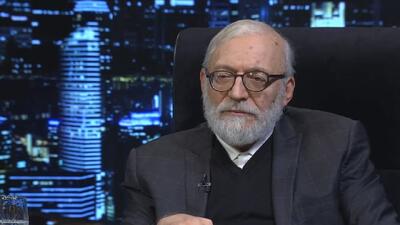 روزنامه اصولگرا: بسیاری از کارشناسان تلویزیون سطح بسیار نازلی دارند و عموما سفارشی و تکراری اند/ به همین دلیل مردم از تلویزیون دور شده اند
