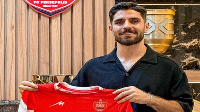 تمدید قرارداد محمد عمری با پرسپولیس/ ستاره جوان راهی اردوی ترکیه می‌شود - پارس فوتبال