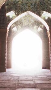 مسجد نصیرالملک ملقب به مسجد صورتی شیراز+ فیلم