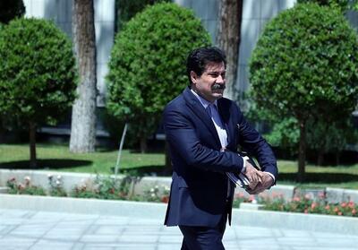 معاون رئیس‌جمهور: توسعه متوازن اولویت دولت/نظام نگاه یکسانی به همه اقوام دارد - تسنیم