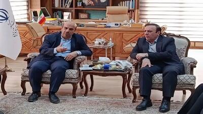 برنامه تولید ۱۰۰ مگاوات برق خورشیدی در قزوین/ هشدار درباره فسخ مجوز طرح‌های غیرفعال