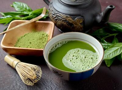 ماچا چیست؟ طرز تهیه‌ چای ماچا به ۷ روش + ماسک ماچا