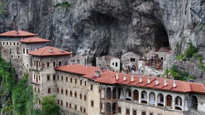 صومعه سوملا در نیمه نخست سال میزبان بیش از ۱۵۱ هزار بازدیدکننده بود