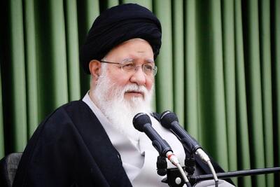 علم‌الهدی: فرماندهی رهبری در جنگ ۱۲ روزه دنیا را شگفت‌زده کرد/ ایران معبد خدا روی زمین ایران است