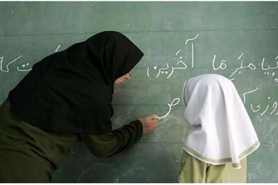 خبر خوش کمیسیون آموزش برای معلمان بازنشسته امروز جمعه ۲۷ تیر ۱۴۰۴ | تسویه کامل مطالبات معلمان و فرهنگیان تا این ماه