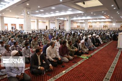 خطیب جمعه بندرعباس: ایجاد نارضایتی عمدی در جامعه‌، از برنامه‌های مهم نفوذی‌ها است‌