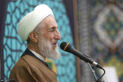 کاظم صدیقی در نماز جمعه تهران: هر صدای تفرقه را صدای دشمن تلقی کنید/ رهبری در آغاز جنگ به مردم روحیه دادند
