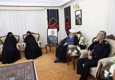 رئیس دفتر رهبر انقلاب با خانواده شهید سلامی دیدار کرد