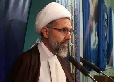 هشدار امام‌جمعه موقت تبریز درباره خطرات فضای مجازی/ شفاف نیست! - تسنیم