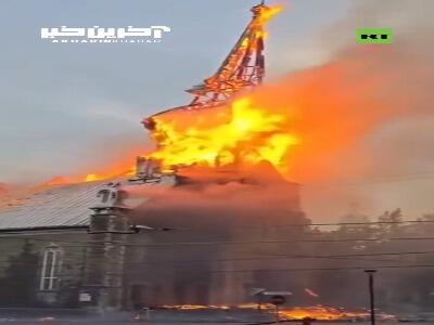 آتش‌سوزی در یک کلیسای قرن نوزدهمی در کبک کانادا