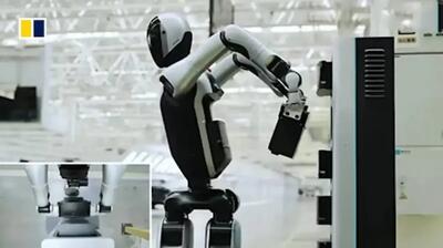 اولین ربات انسان‌ نما در دنیا با قابلیت تعویض خودکار باتری (فیلم)