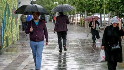 رگبار باران در شمال غرب و جنوب شرق/ افزایش دمای هوا از دوشنبه