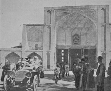 خیابانی که نادرشاه در آن تاج‌گذاری کرد/ دستگیری جاسوس آلمانی در جنگ جهانی اول در این‌جا رخ داد