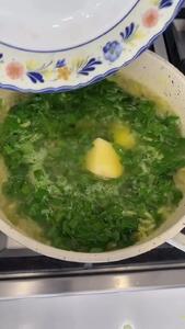 طرز تهیه شوربا یا تره شورباسی ارومیه + فیلم