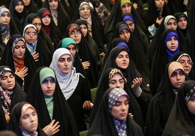 تمدن غرب شخصیت زن را تنزل داده است - تسنیم