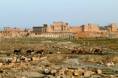 غارت تاریخ در سوریهٔ آزاد