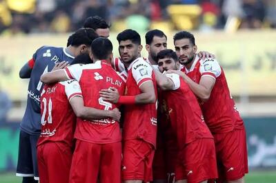 باز هم بلاتکلیفی سرخ‌ها؛ معمای جذب مدافع جدید در خط دفاع