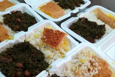 رازهای طعم بی‌نظیر قورمه سبزی نذری در ایام محرم