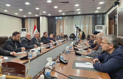 جنگ اخیر، جنگ بین جهان کفر در مقابل اسلام بود که ایران به تنهایی پیروز شد
