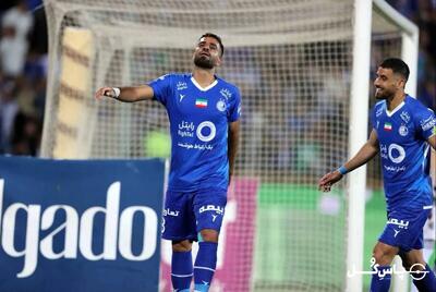 شایعات انتقال مدافعان استقلال به پرسپولیس؛ واقعیت یا جنگ روانی؟