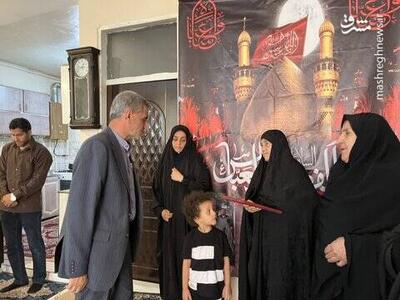 دیدار دکتر نوروزی با خانواده شهید مجتبی رضایی یکی از شهدای جنگ ۱۲ روزه