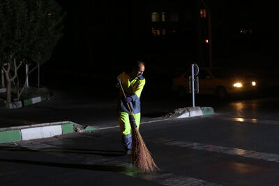 چراغ‌های چشمک‌زن روی لباس پاکبانان نصب می شود