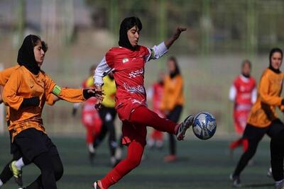 کاپیتان پرسپولیس: ماندم دلی بود نه مالی؛ پیشنهاد اروپا را رد کردم - پارس فوتبال