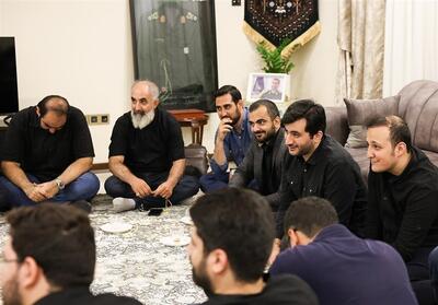 دیدار صمیمانه اصحاب رسانه با خانواده سردار سرلشکر شهید محمود باقری + عکس - تسنیم