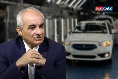 توقف توسعه محصولات خودروسازان زیر فشار مداخله سیاست‌گذاران قرار دارد / خودروسازان کارمند سیستم بانکی شده‌اند!