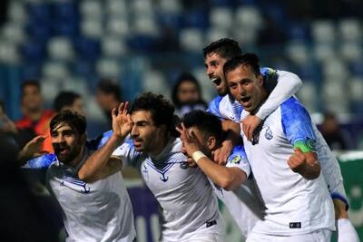 نوید عاشوری در گل گهر ماندنی شد