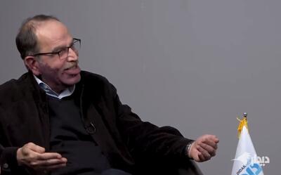 کامبیز نوروزی: ایران، زبان بین‌المللی ندارد