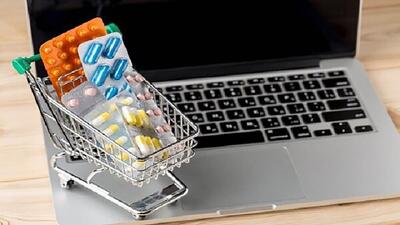 هشدار وزارت بهداشت به سلبریتی‌ها: دارو برای تجارت نیست