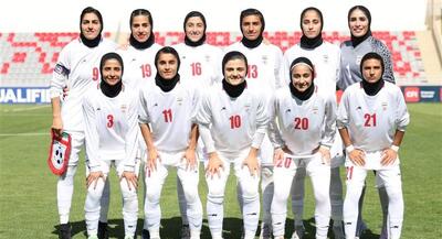 ملی‌پوشان بانو «ایران فدای اشک و خنده تو» را خواندن | جهان نیوز