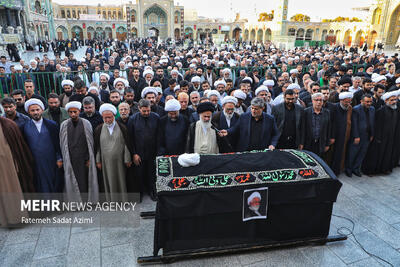 تشییع پیکر مرحوم آیت الله نعیم آبادی در قم